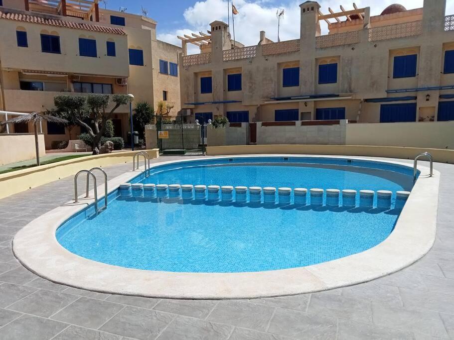 Apartamento En Los Nietos Con Piscina Comunitaria. 外观 照片