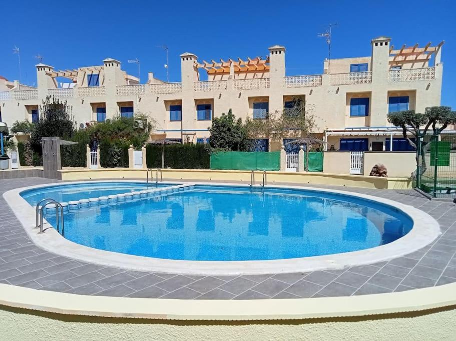 Apartamento En Los Nietos Con Piscina Comunitaria. 外观 照片
